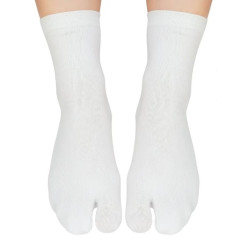 Skarpety bezuciskowe Tabi S02B białe Footlove 1 para
